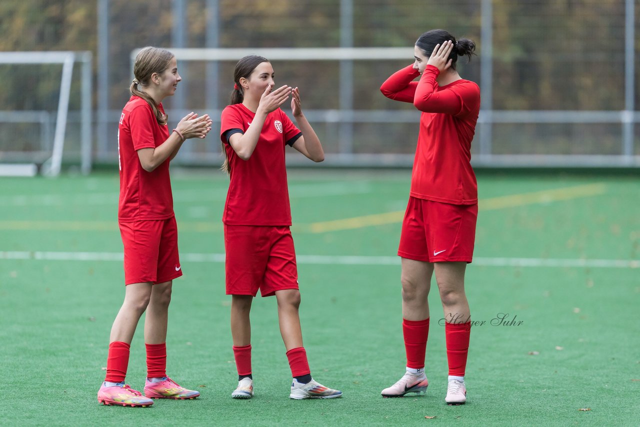Bild 60 - wCJ VfL Pinneberg - Eimsbuettler TV : Ergebnis: 0:3